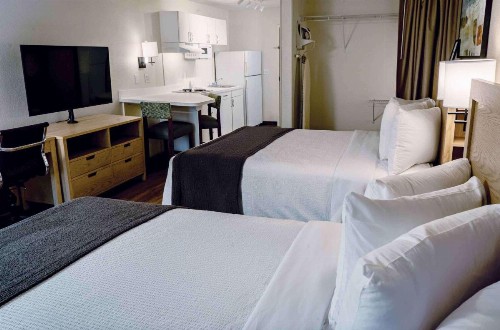 Extended Stay America Suites - San Diego - Carlsbad Village by the Sea - image 23