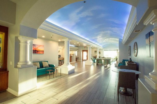 Tamarack Beach Hotel - image 35