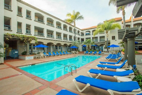 Tamarack Beach Hotel - image 48