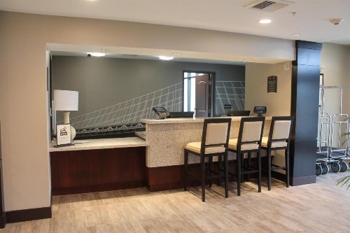 Staybridge Suites Carlsbad/San Diego an IHG Hotel - image 7