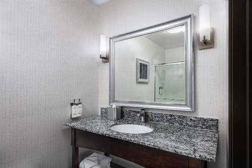 Holiday Inn Carlsbad/San Diego an IHG Hotel - image 21