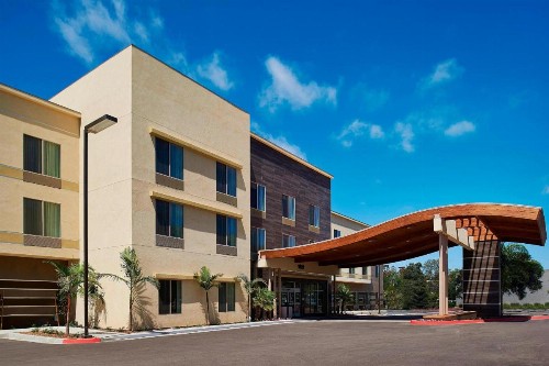 Fairfield Inn & Suites by Marriott San Diego Carlsbad - image 4