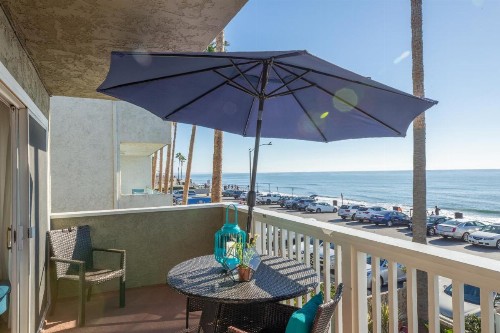 Beachwalk Villas - image 32