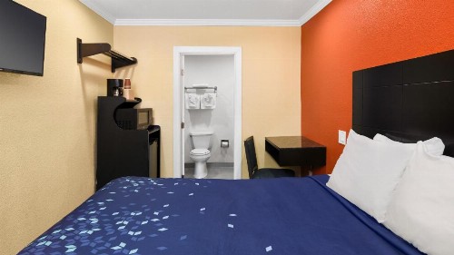 Scandia Motel - image 17