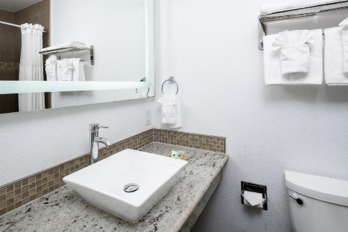 Scandia Motel - image 25