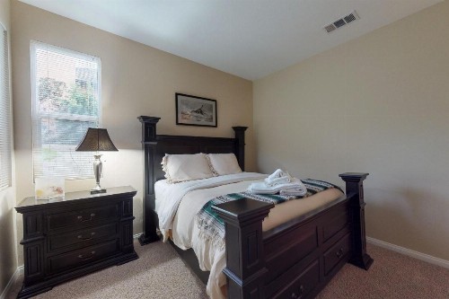 Linmar Luxury - image 7