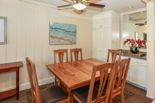 G218 - Palms Away - image 37