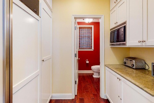 155 Sycamore Ave - image 5