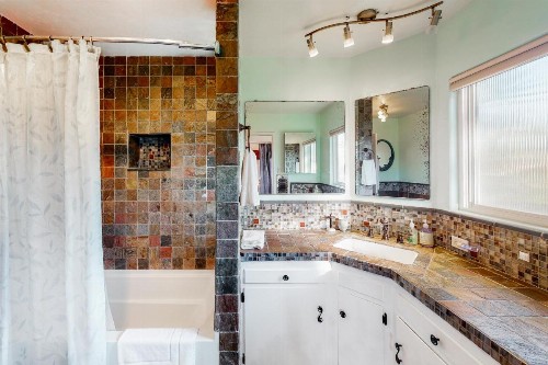 2361 Buena Vista Circle - image 11