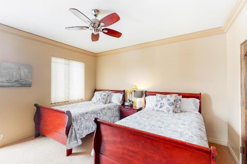 329 Oak Ave - image 10