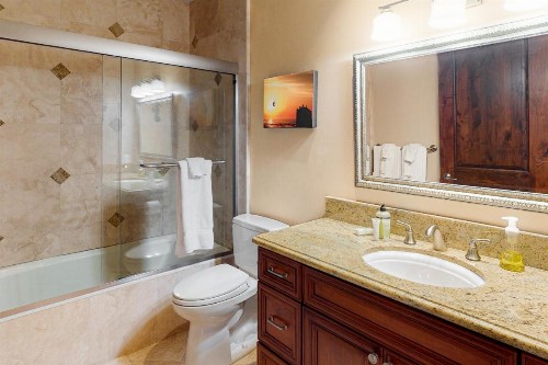 329 Oak Ave - image 11