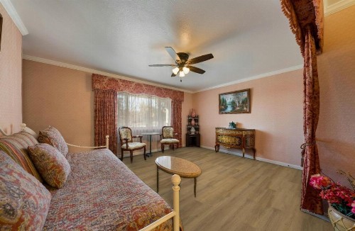 Carmel Inn & Suites - image 20