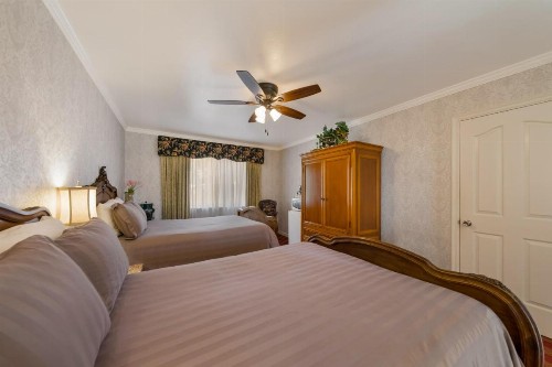 Carmel Inn & Suites - image 22