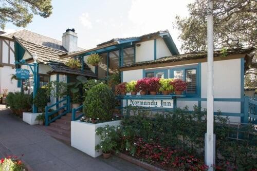 Normandy Inn - image 2