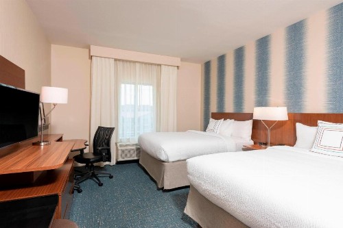 Fairfield Inn & Suites by Marriott Indianapolis Carmel - image 5