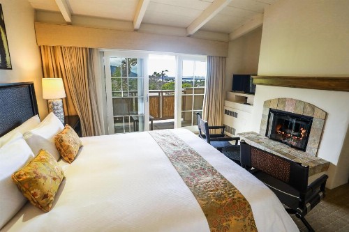 Tradewinds Carmel - image 40