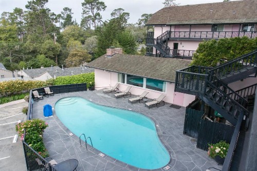 Hofsas House Hotel - image 2