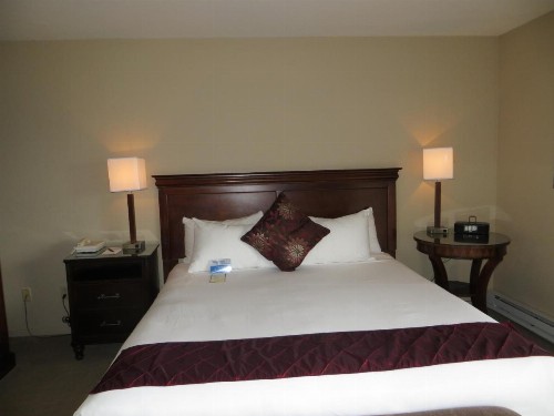 Adobe Inn - image 32