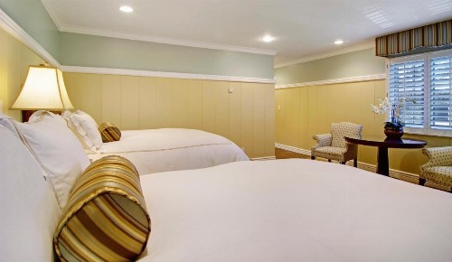 Wayside Inn - image 30