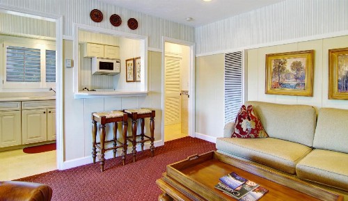 Wayside Inn - image 8