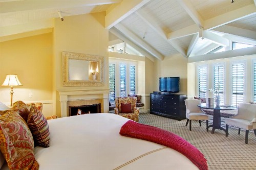 Carriage House Inn - image 46