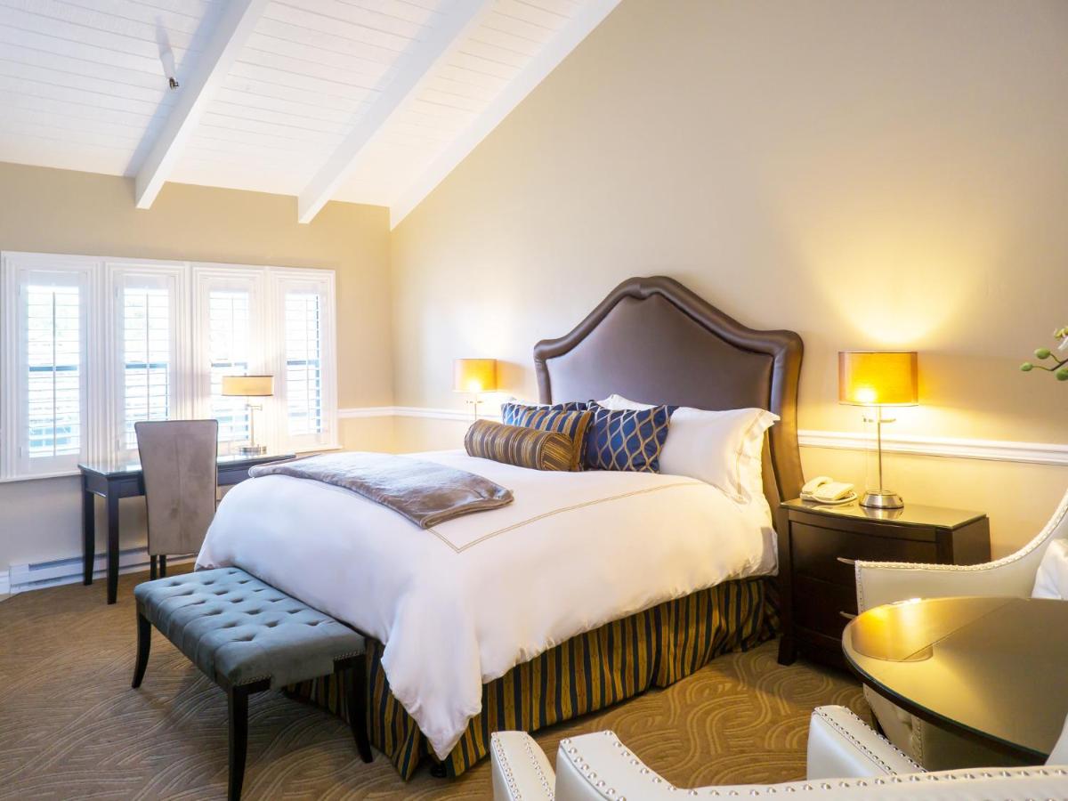 Carriage House Inn - image 6