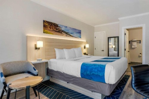 Comfort Inn Carmel By the Sea - image 14