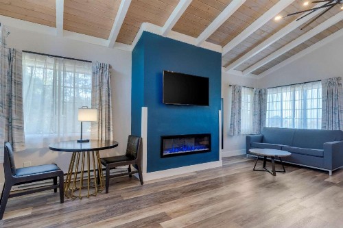 Comfort Inn Carmel By the Sea - image 17