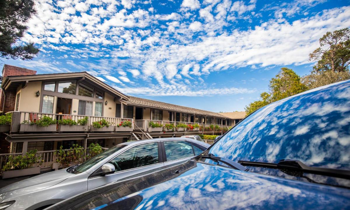 Comfort Inn Carmel By the Sea - image 7
