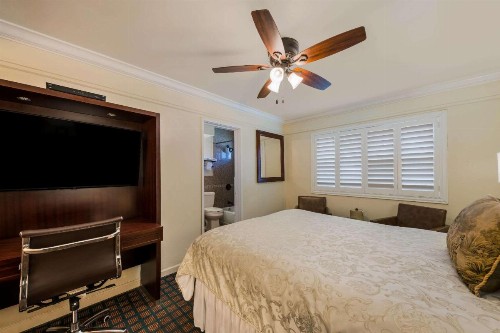 Carmel Oaks - Clarion Collection - Carmel By The Sea - image 10