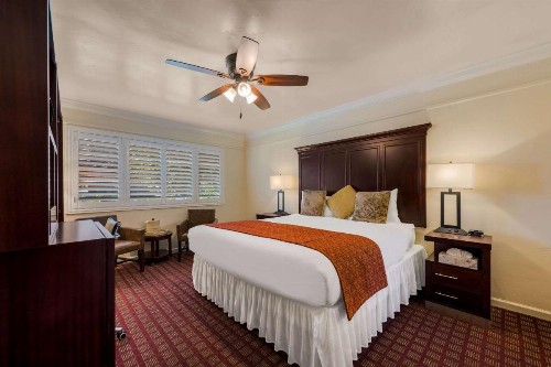 Carmel Oaks - Clarion Collection - Carmel By The Sea - image 17
