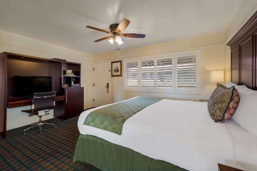 Carmel Oaks - Clarion Collection - Carmel By The Sea - image 28