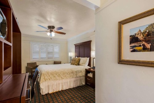 Carmel Oaks - Clarion Collection - Carmel By The Sea - image 9
