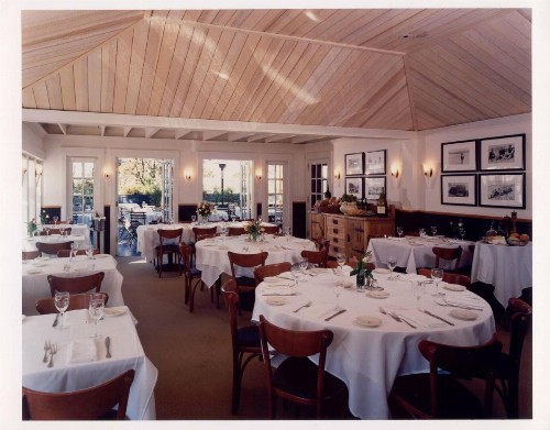 Tally Ho Inn - image 13