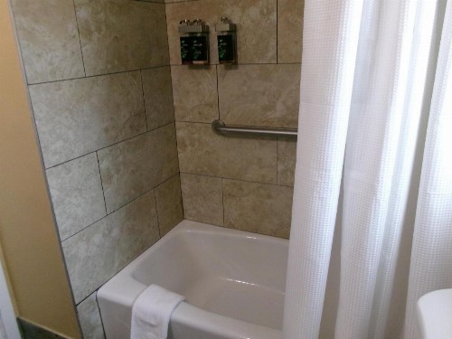 Carmel Wayfarer Inn - image 17