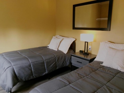 Carmel Wayfarer Inn - image 26