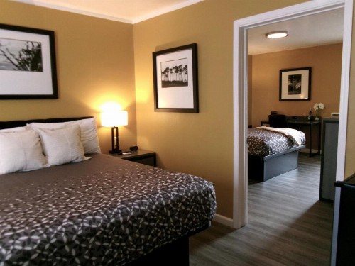 Carmel Wayfarer Inn - image 31