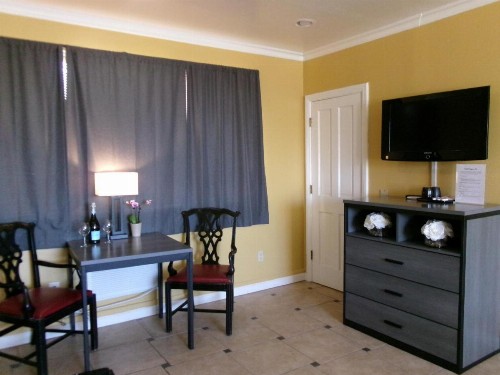 Carmel Wayfarer Inn - image 5