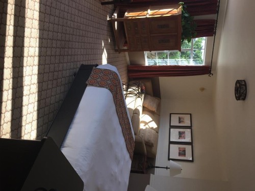 Cypress Inn - image 11