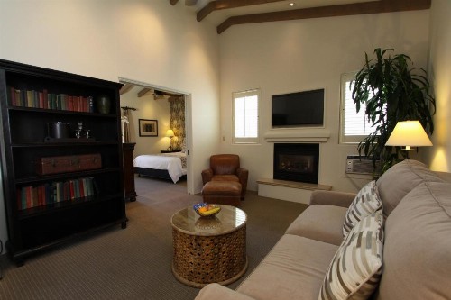 Cypress Inn - image 33