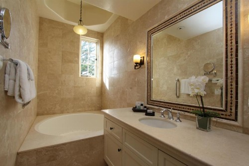 Cypress Inn - image 6