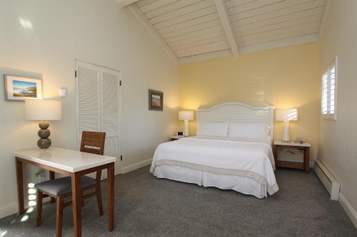 Lobos Lodge - image 26