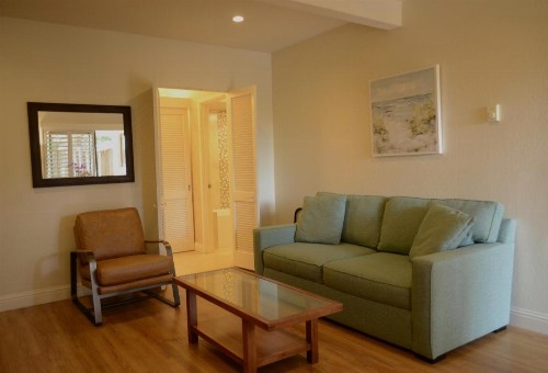 Lobos Lodge - image 41