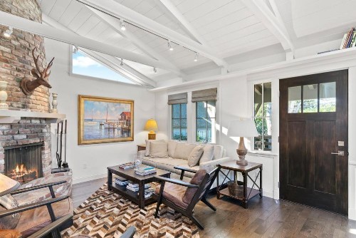 Beautiful Remodeled Home 30 night min - image 3