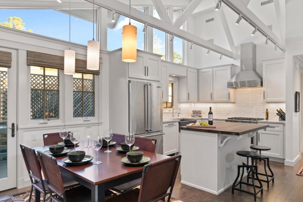 Beautiful Remodeled Home 30 night min - image 7