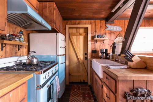 Sunshine Cabin - image 9