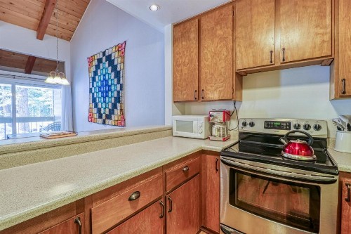 2 Bed 2 Bath Apartment in Carnelian Bay - image 6