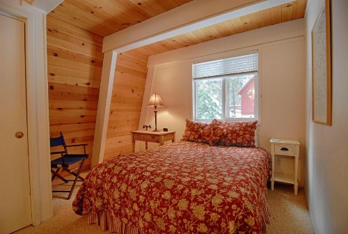 Agate Bay Chalet (Cabin) - image 26