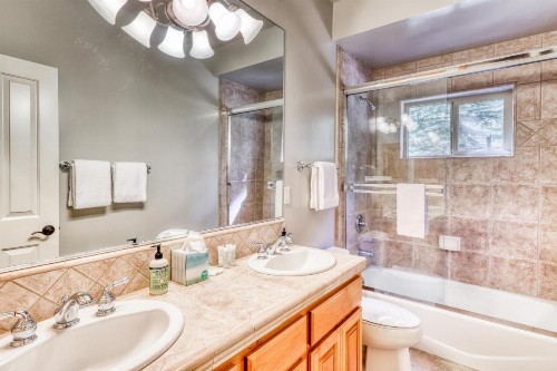 Agate Road Retreat - image 6