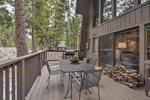 Carnelian Bay House Less Than half Mi to North Lake Tahoe! - image 7